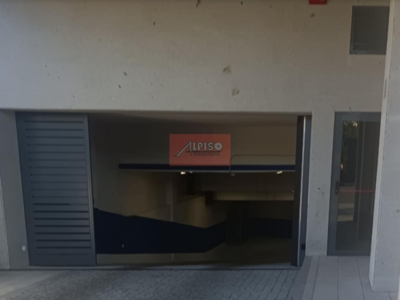 Plaza para coche en Ourense
