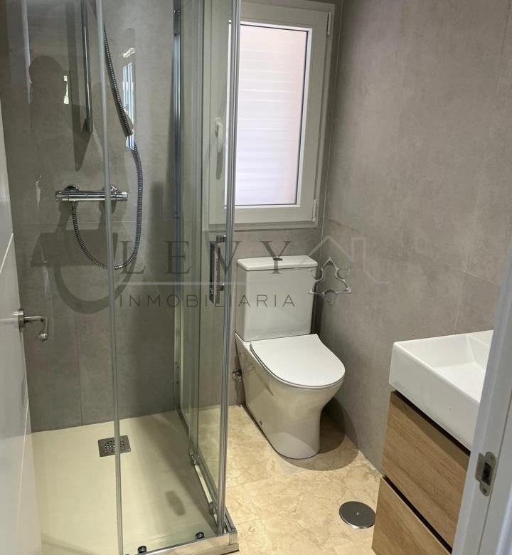 Fantastico piso en puerto Banus