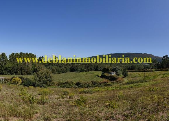 UBICADA EN VALENÇA, QUINTA DO FORTE CON TERRENO DE 22.600 M2