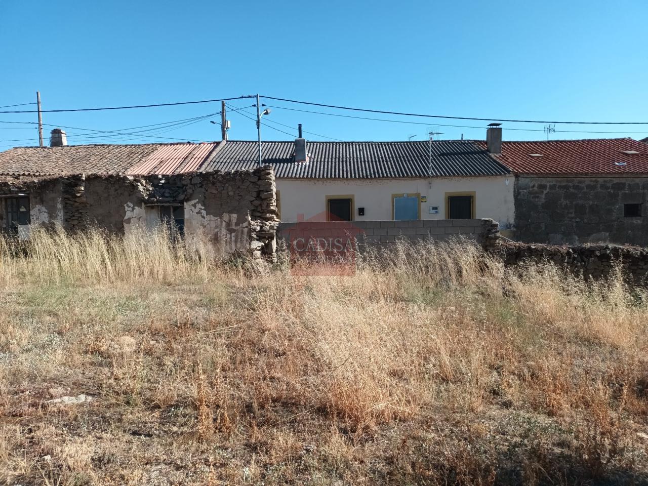 SOLAR EN VENTA EN LEDESMA. REF 137