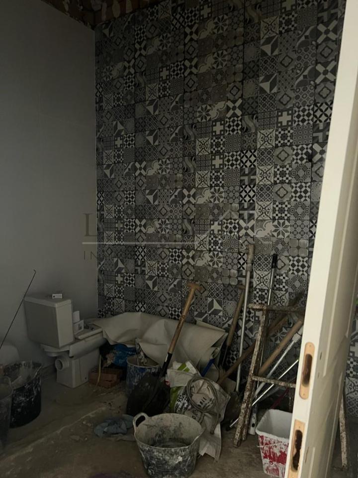 172018127509100026022_172018083727 Fantastica inversión dos locales en el centro de Málaga
