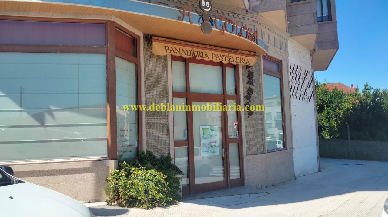 172044642720600026027_172044590211 SE ALQUILA / VENDE LOCAL COMERCIAL DE 131m2 EN CANGAS