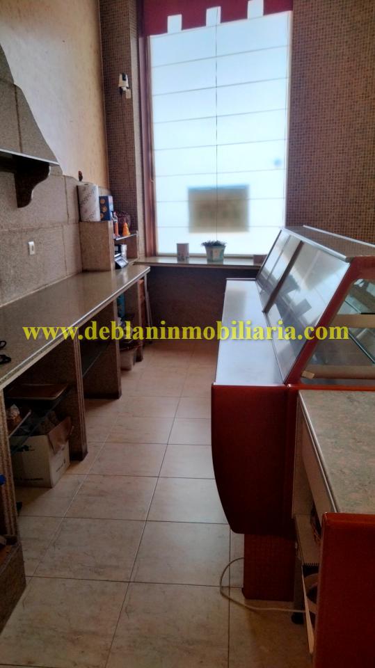 172044642806100026027_172044590708 SE ALQUILA / VENDE LOCAL COMERCIAL DE 131m2 EN CANGAS