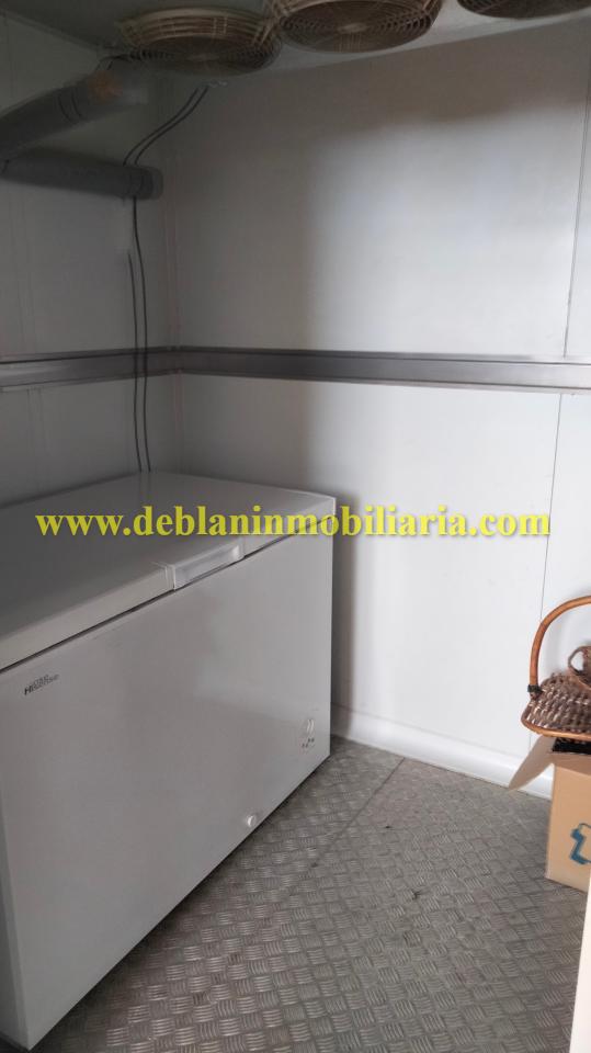 172044643129000026027_172044591804 SE ALQUILA / VENDE LOCAL COMERCIAL DE 131m2 EN CANGAS