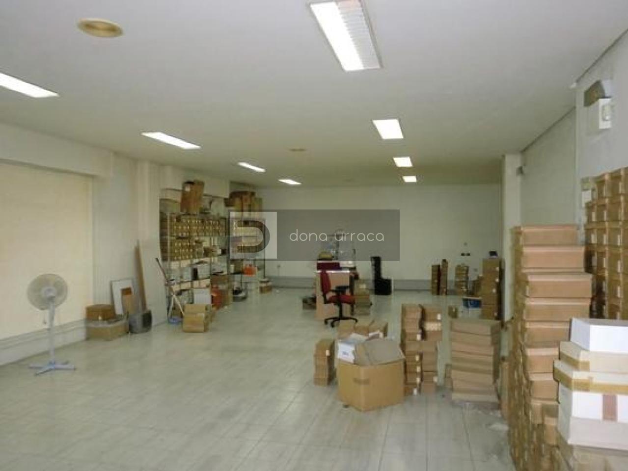 172122686059700026075_172121342316 A Carballeira – Rúa Nicomedes Pastor Díaz Alquiler local