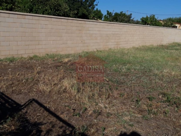 PARCELA URBANA JUNTO A VILLAMAYOR, CAMPO DE GOLF. S125