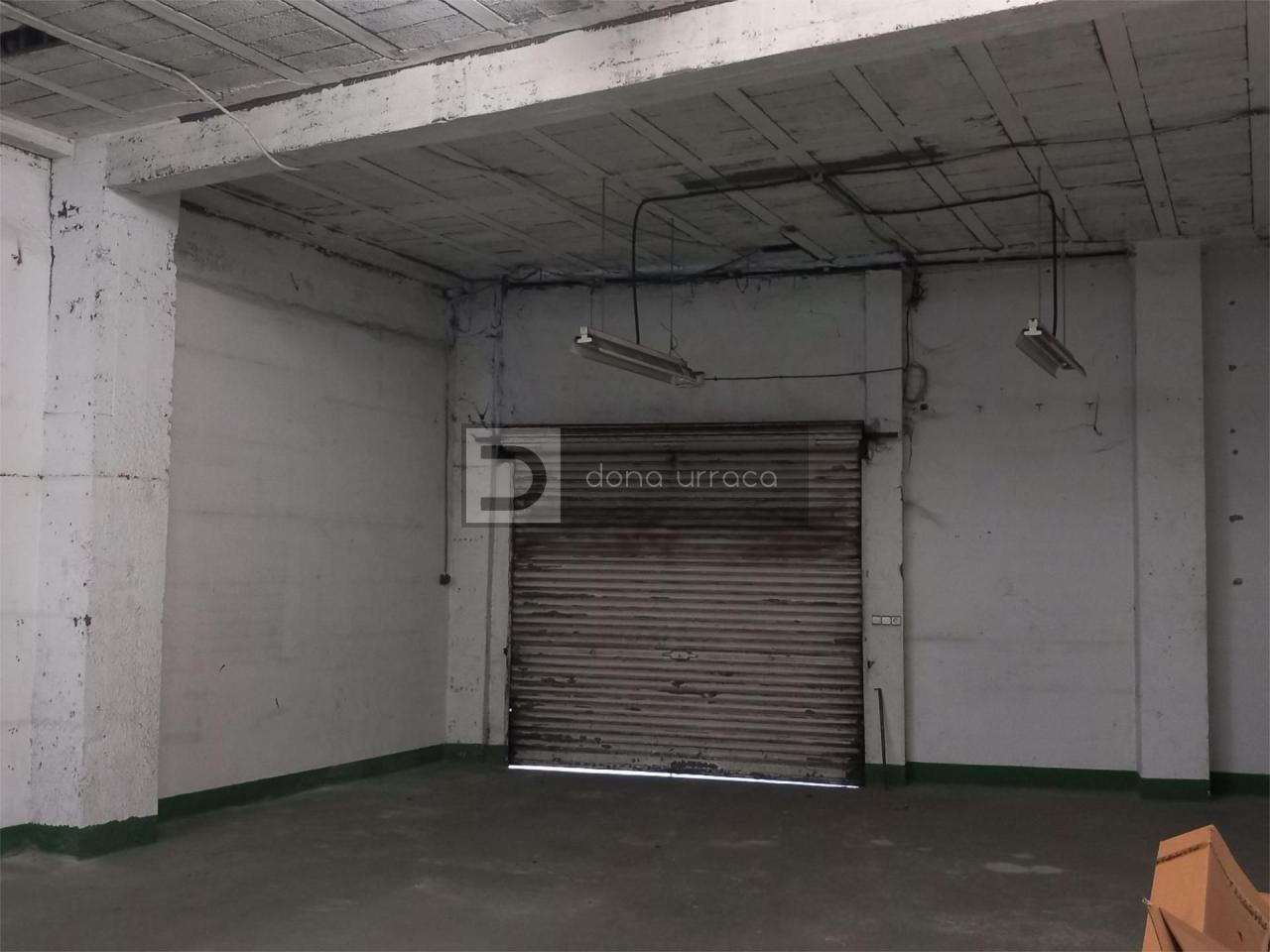 Local comercial en alquiler en Centro