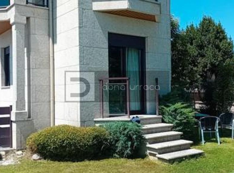 VENTA DE CASA EN PONTE NOALLA