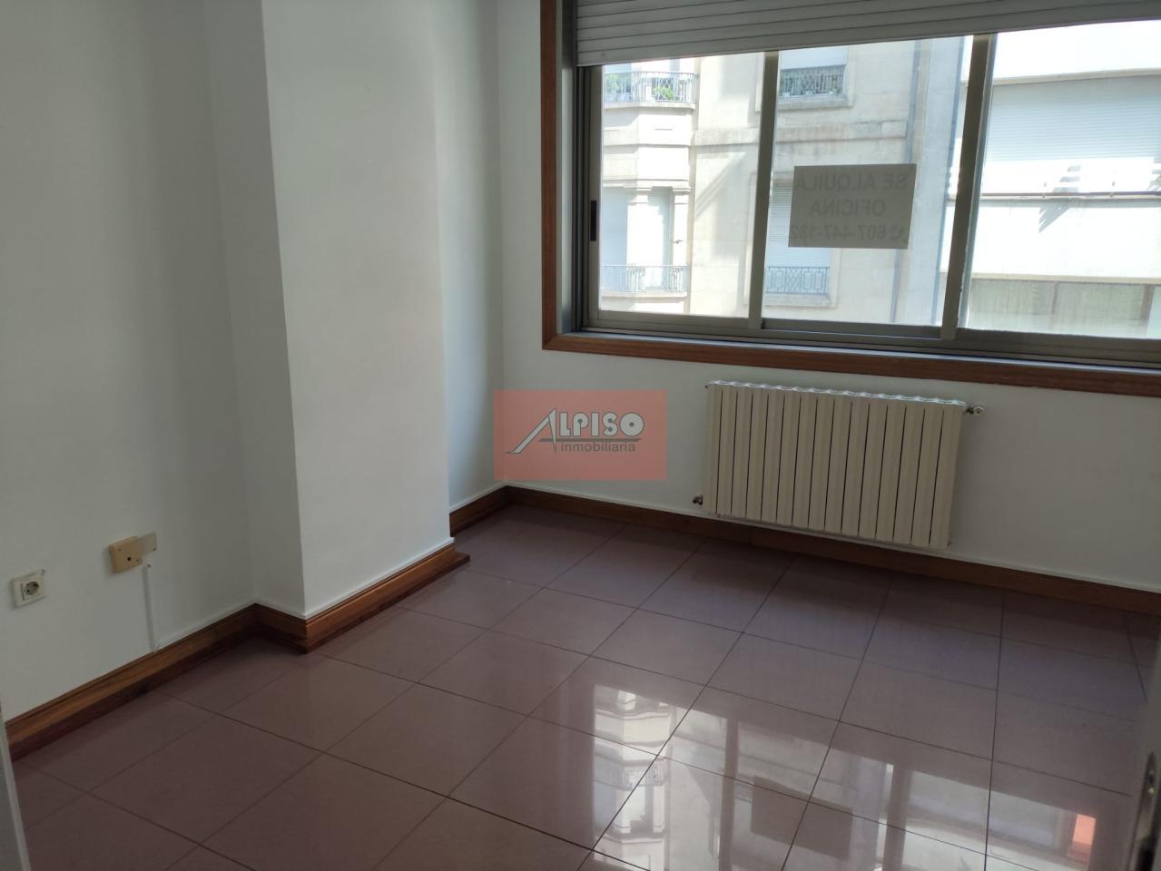 172501692336200026237_172501687933 Alquiler oficina Centro