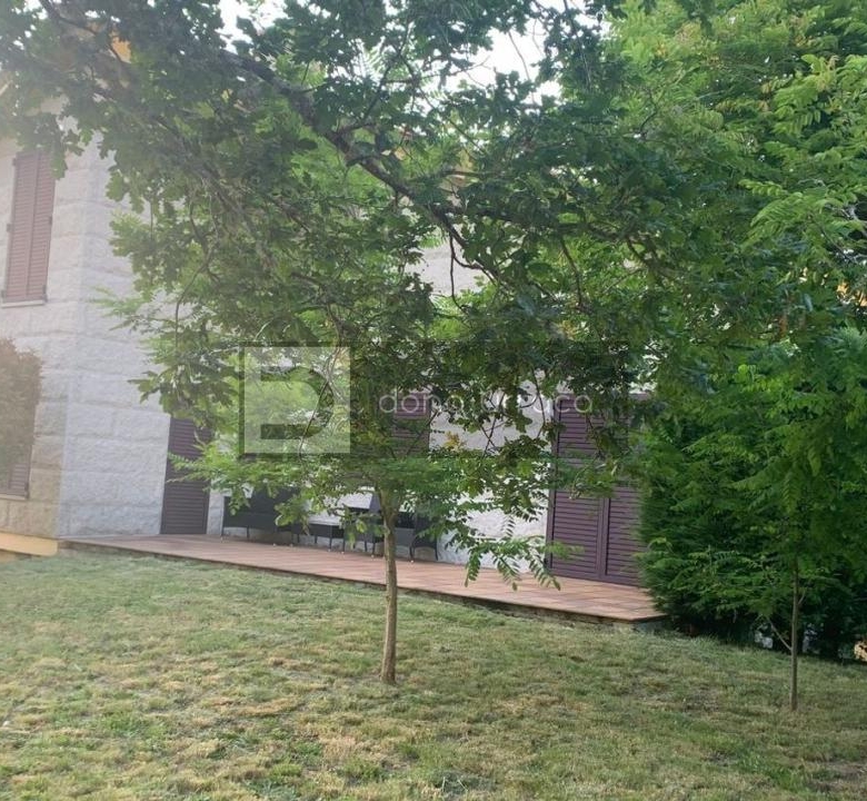 Casa o chalet independiente en venta en  Loñoa