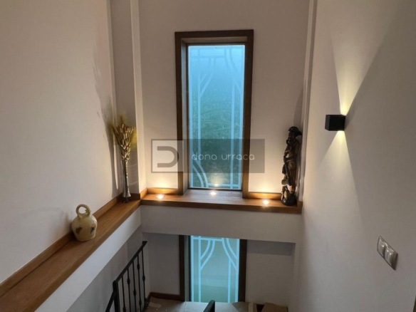 Casa o chalet independiente en venta en  Loñoa