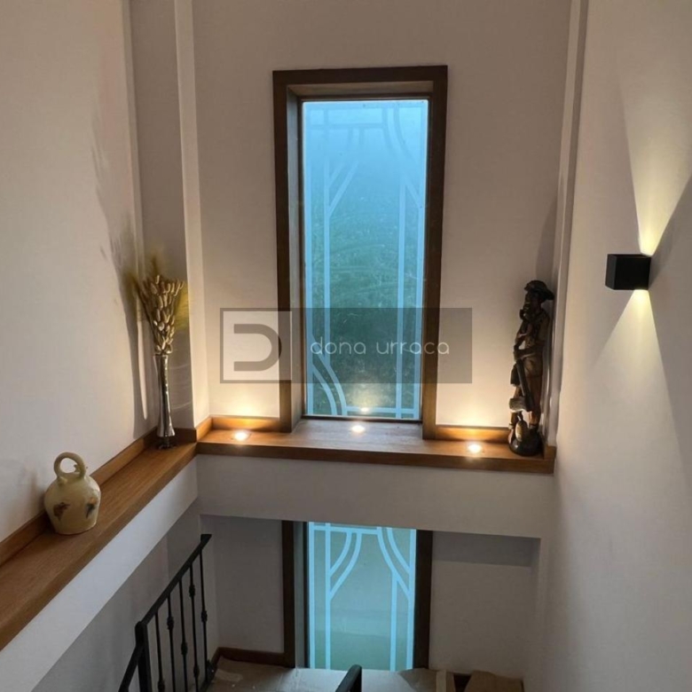 Casa o chalet independiente en venta en  Loñoa