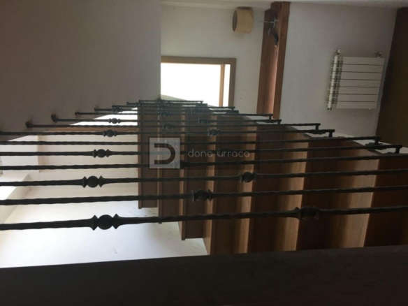Casa o chalet independiente en venta en  Loñoa