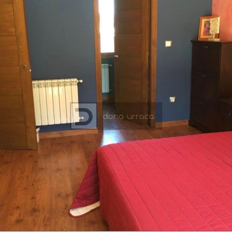 Casa o chalet independiente en venta en  Loñoa
