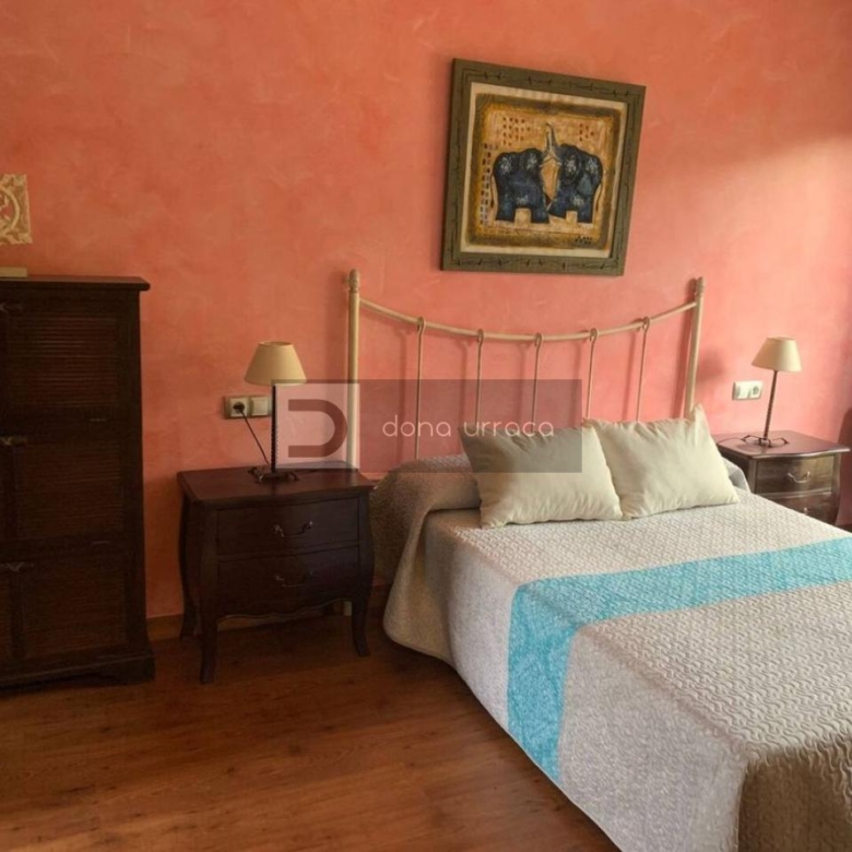 Casa o chalet independiente en venta en  Loñoa