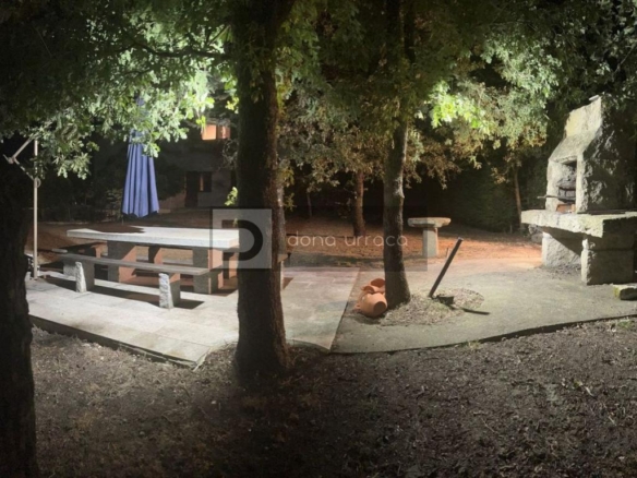 Casa o chalet independiente en venta en  Loñoa