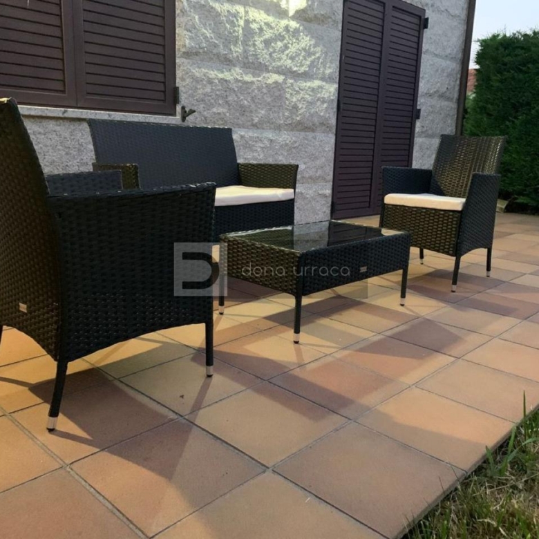 Casa o chalet independiente en venta en  Loñoa