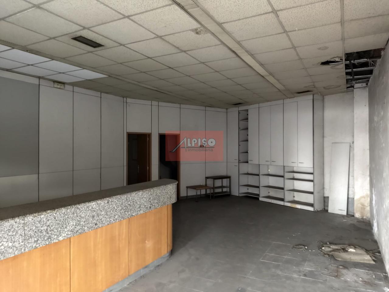 172564088534000026268_172536271157 Local Comercial en Ourense