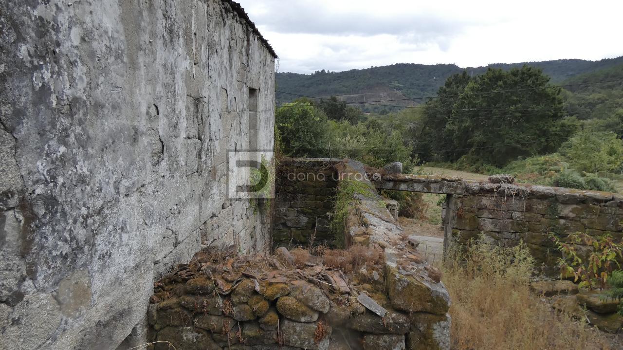 172613168108800038619_172604951075 VENTA DE PAZO CERCA DE OUTARIZ
