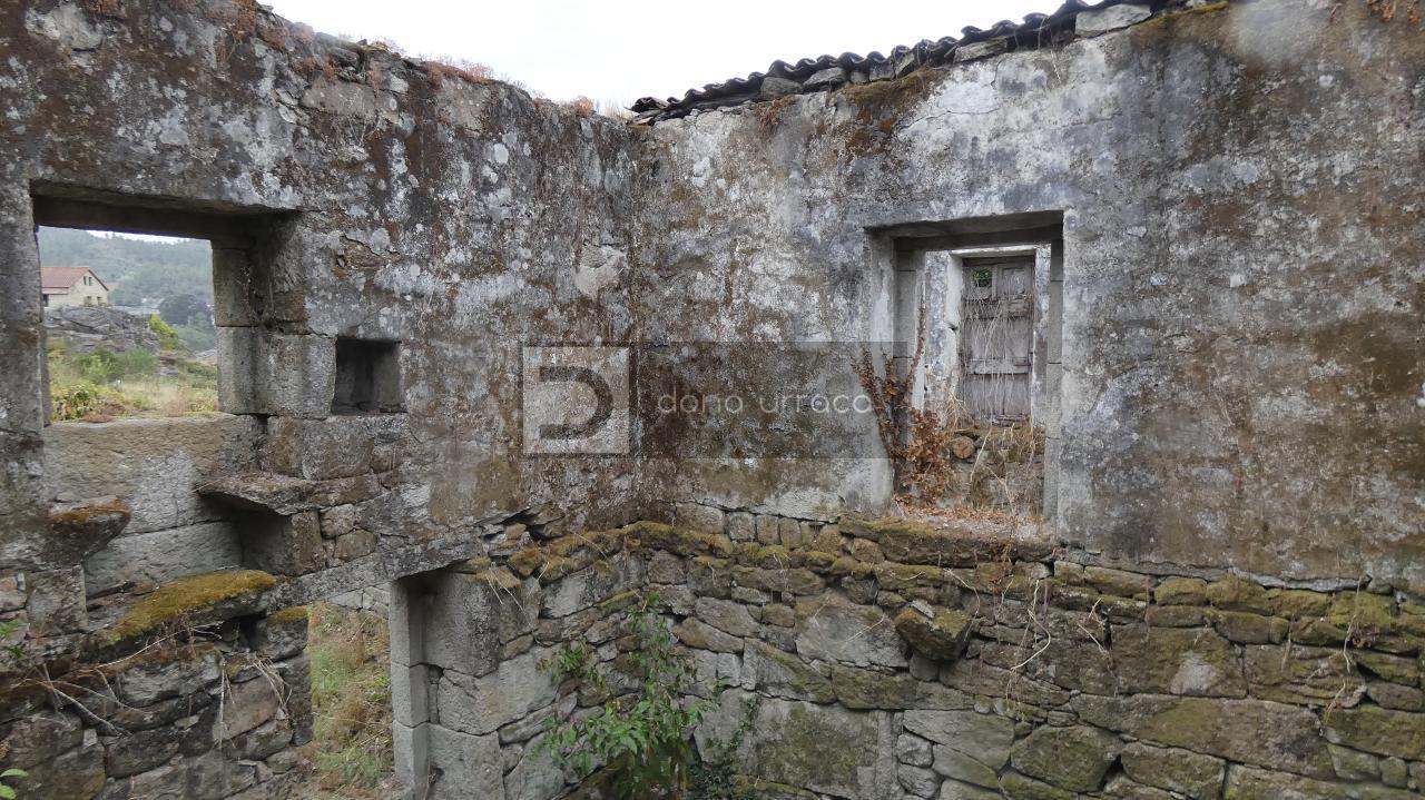 172613169099800038619_172604955342 VENTA DE PAZO CERCA DE OUTARIZ