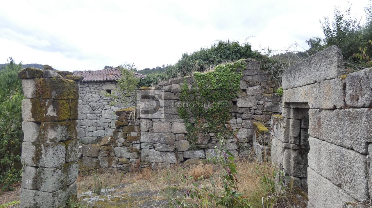 172613169101600038619_172604956929 VENTA DE PAZO CERCA DE OUTARIZ