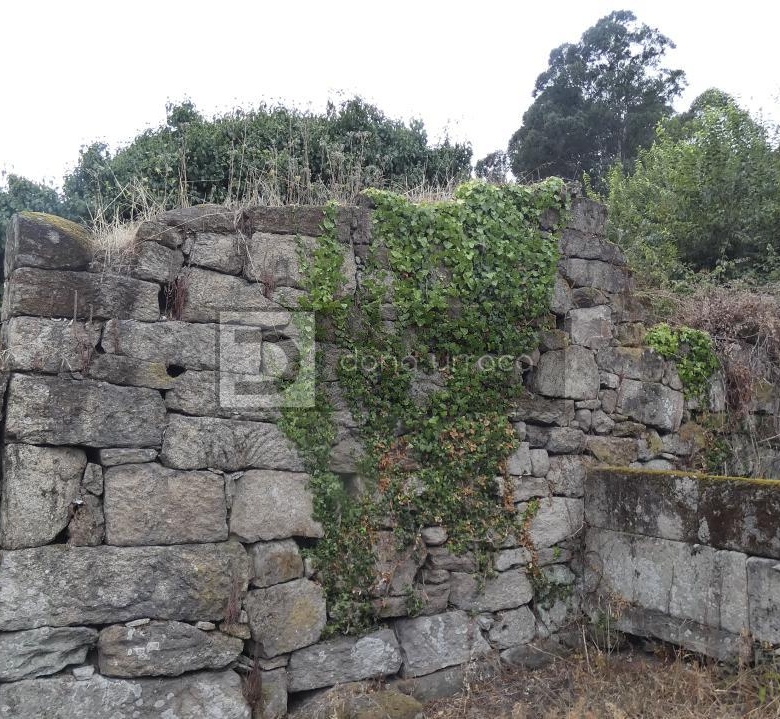 VENTA DE PAZO CERCA DE OUTARIZ