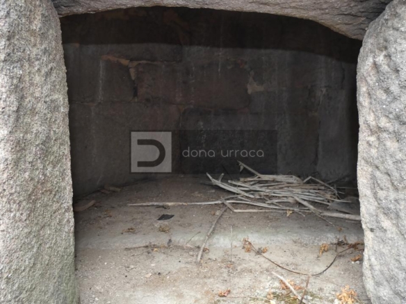 VENTA DE PAZO CERCA DE OUTARIZ