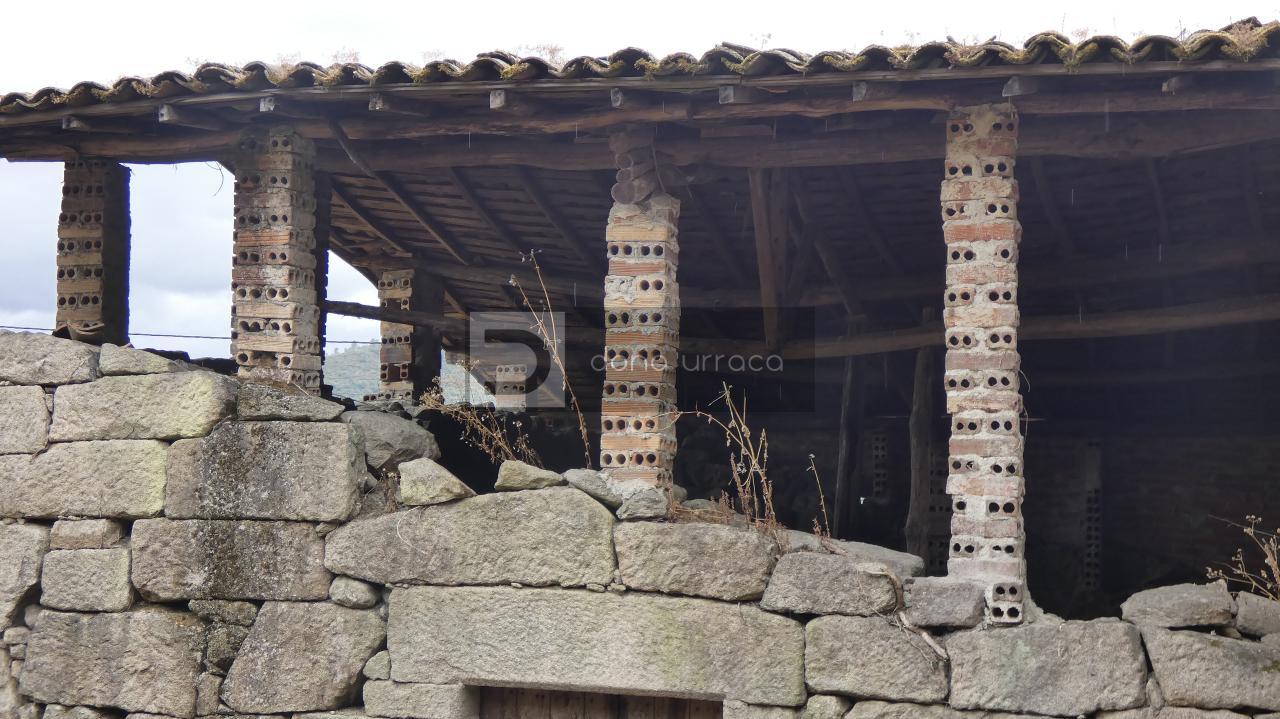 172613170447200038619_172604962762 VENTA DE PAZO CERCA DE OUTARIZ
