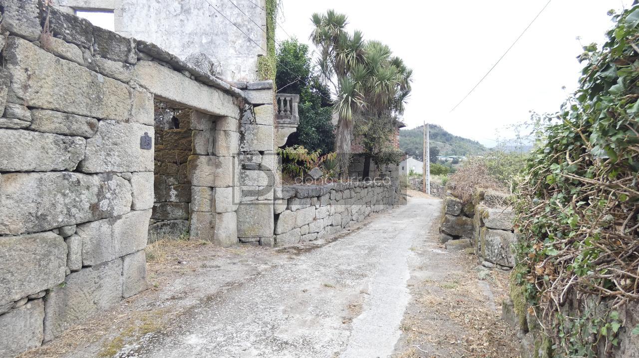 172613171241600038619_172604971002 VENTA DE PAZO CERCA DE OUTARIZ