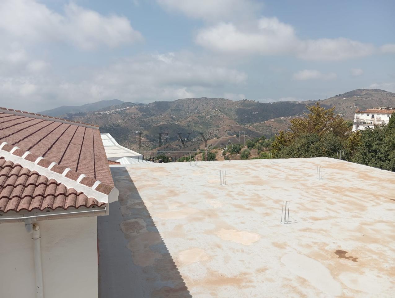 172614951345300038629_172614941428 Casa en Cómpeta