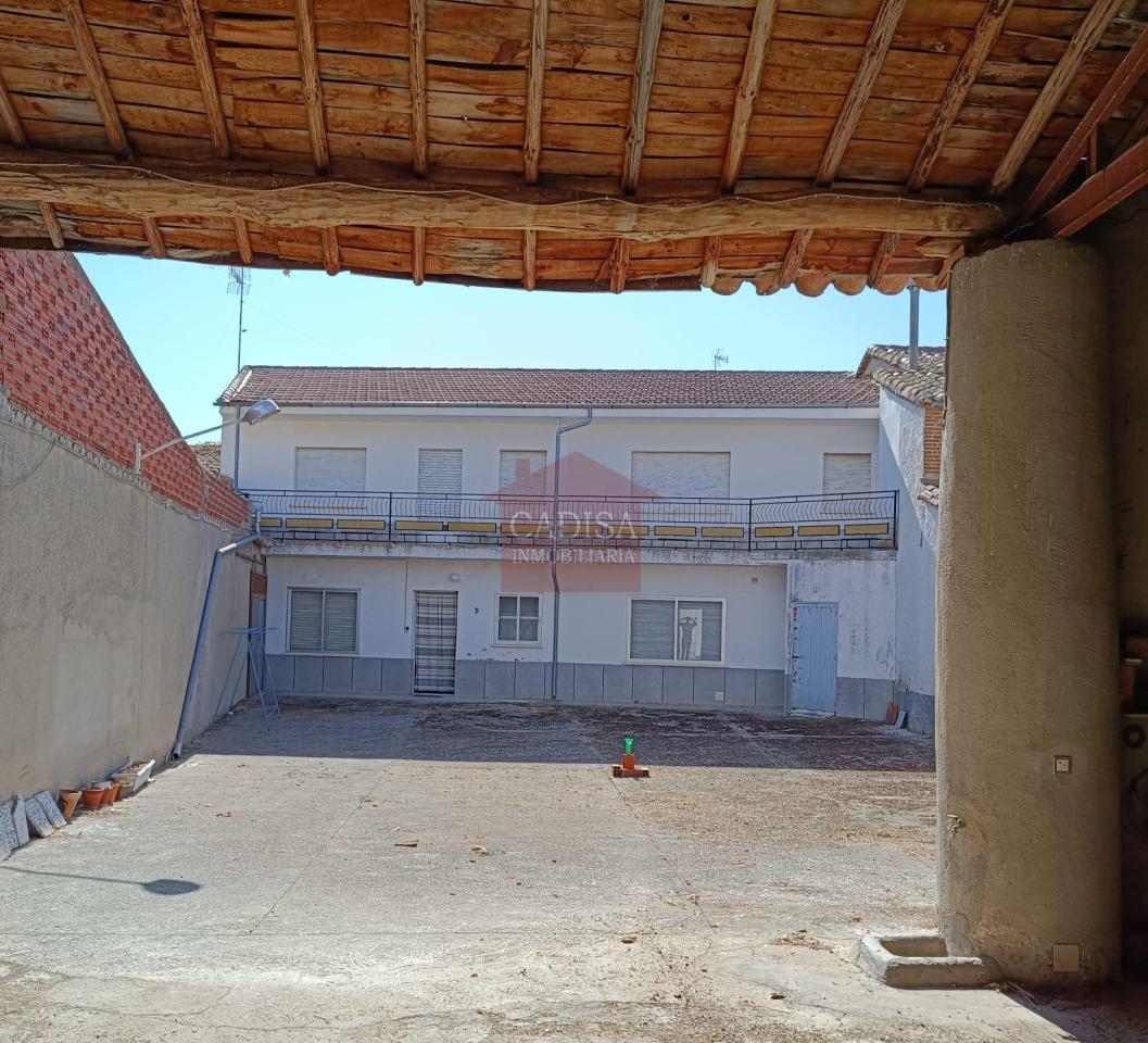 172621551196600038637_172621358433 VENTA DE CASA EN SANTIAGO DE LA PUEBLA.REF:4121