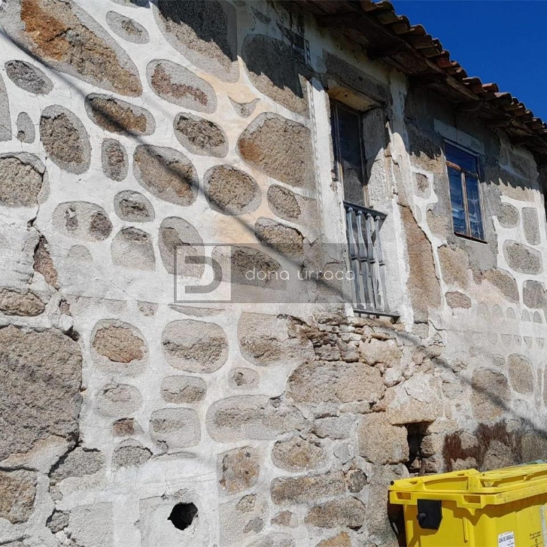 Casa adosada en venta en PEDRAFITA