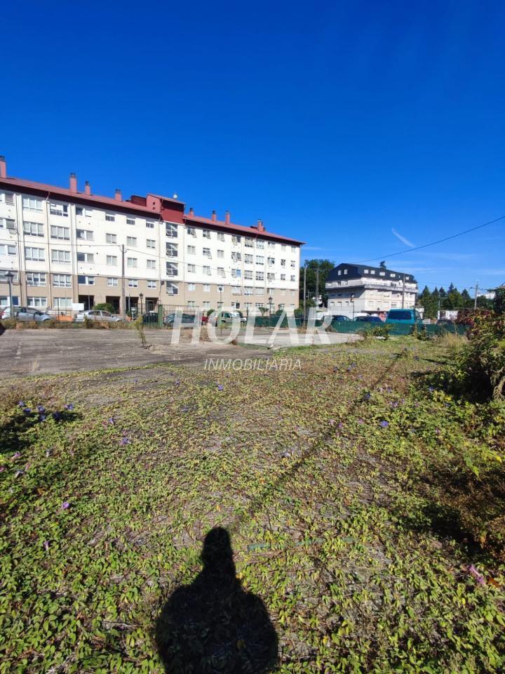 Parcela en venta Tui centro