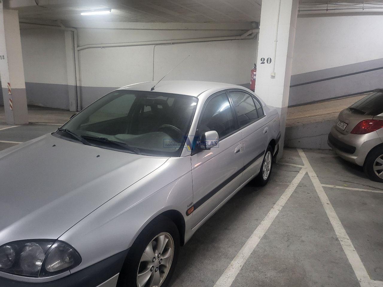 172838400187600005112_172466379426 Plaza para coche en Ourense