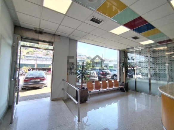 ALQUILER LOCAL EN ZONA PINO