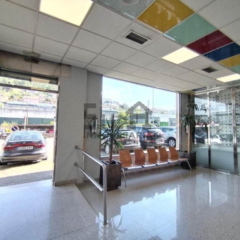 ALQUILER LOCAL EN ZONA PINO