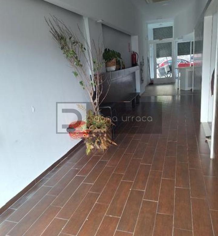 ALQUILER LOCAL EN A VALENZA