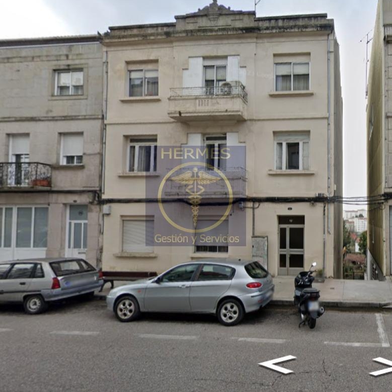 Terreno y edificio  en venta, Av.  Ramón Nieto.