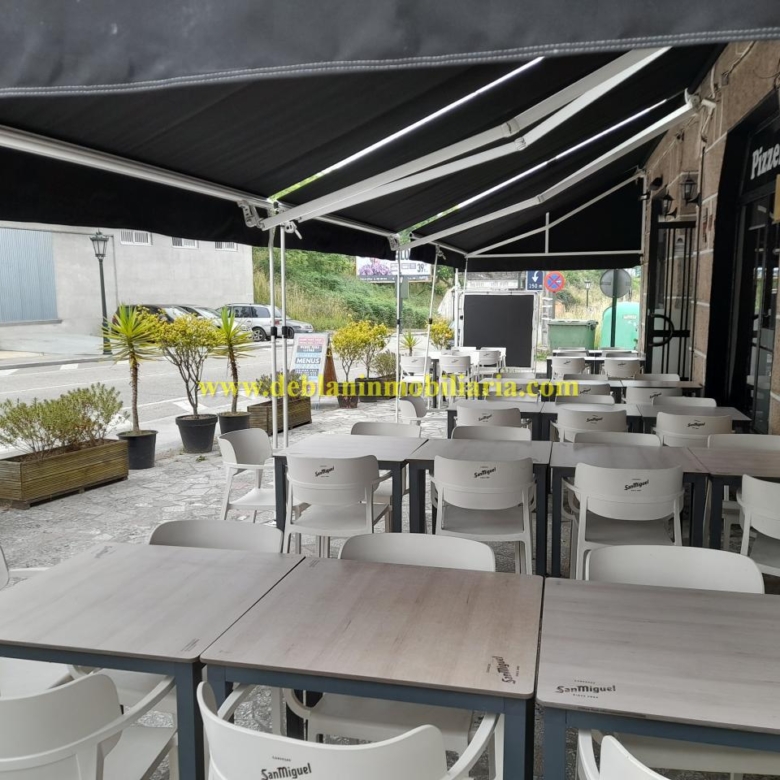 SE ALQUILA RESTAURANTE-ASADOR EN TUI