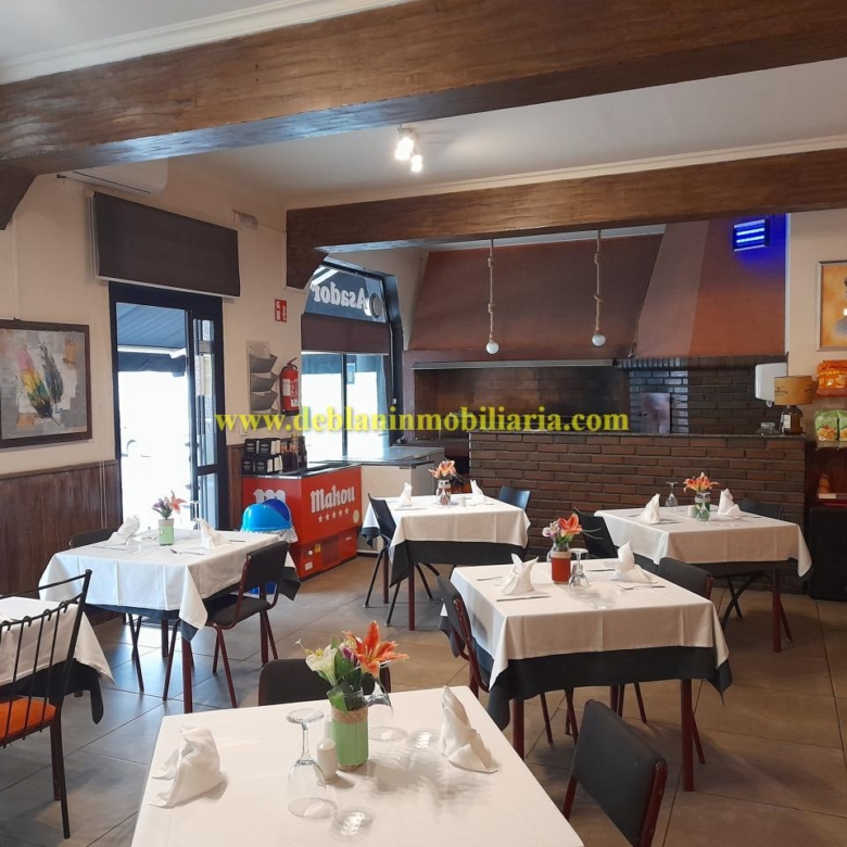 SE ALQUILA RESTAURANTE-ASADOR EN TUI