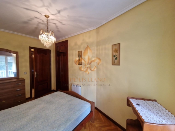 Venta de excelente piso en el centro de Gondomar.