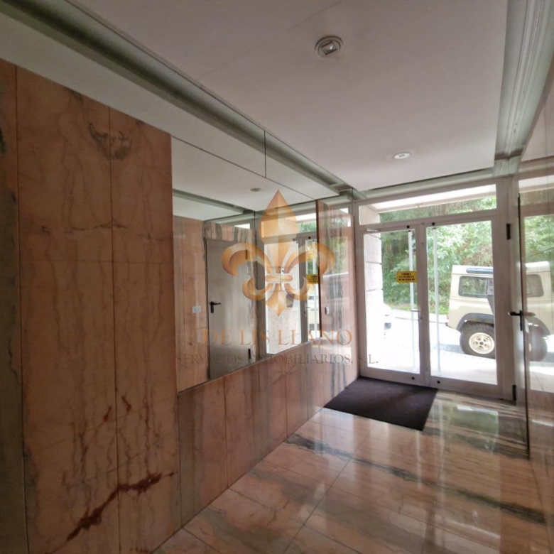 Venta de excelente piso en el centro de Gondomar.