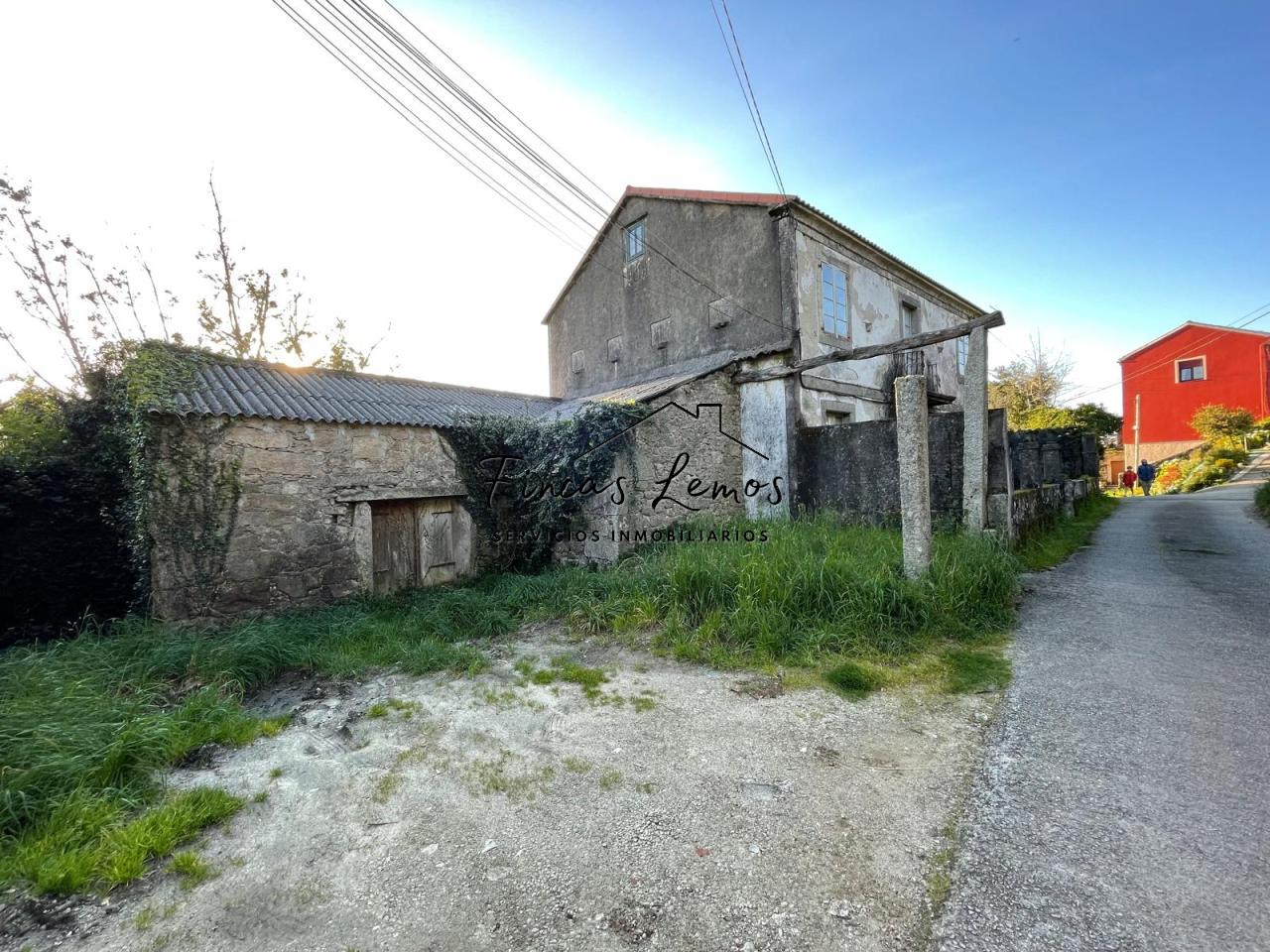 173013455400700039132_172691646967 Casa de piedra a rehabilitar en Vimianzo.