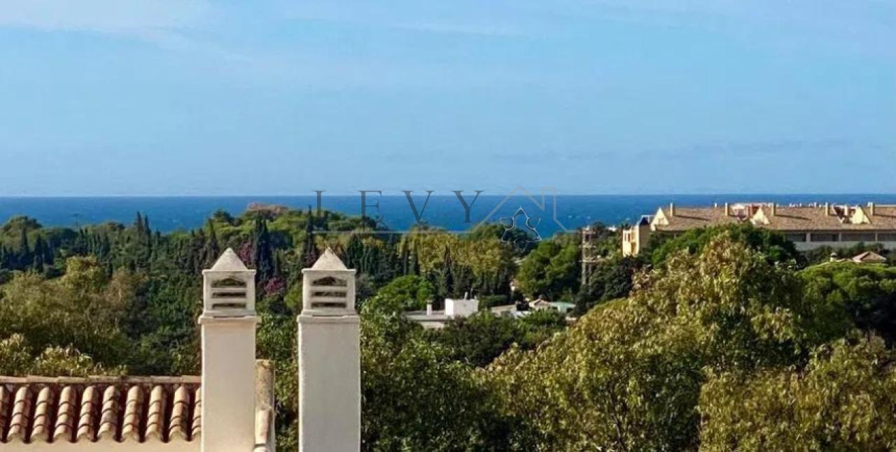 173132331136400158612_173132320926 Magnifico piso en Marbella – Elviria