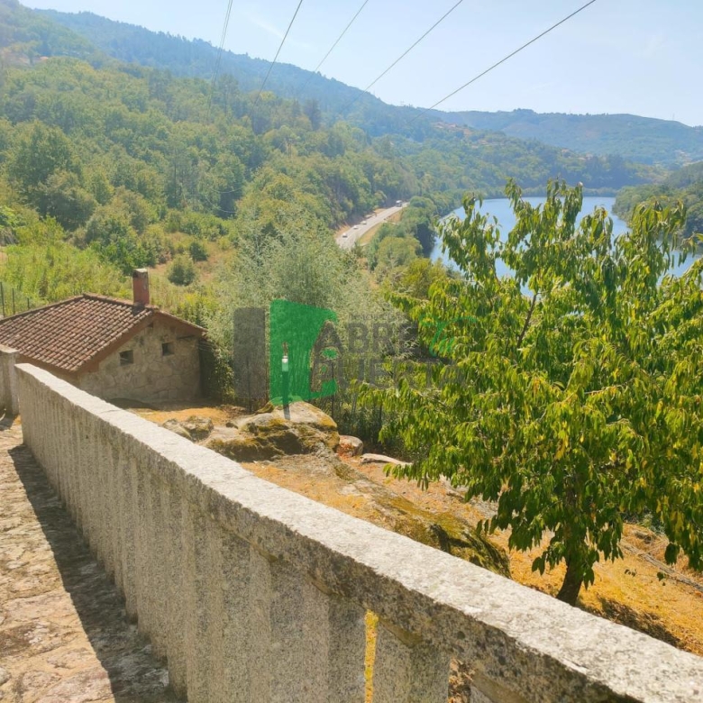 CHALET EN VENTA