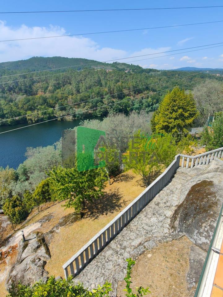 173141312596300039255_173141186940 CHALET EN VENTA