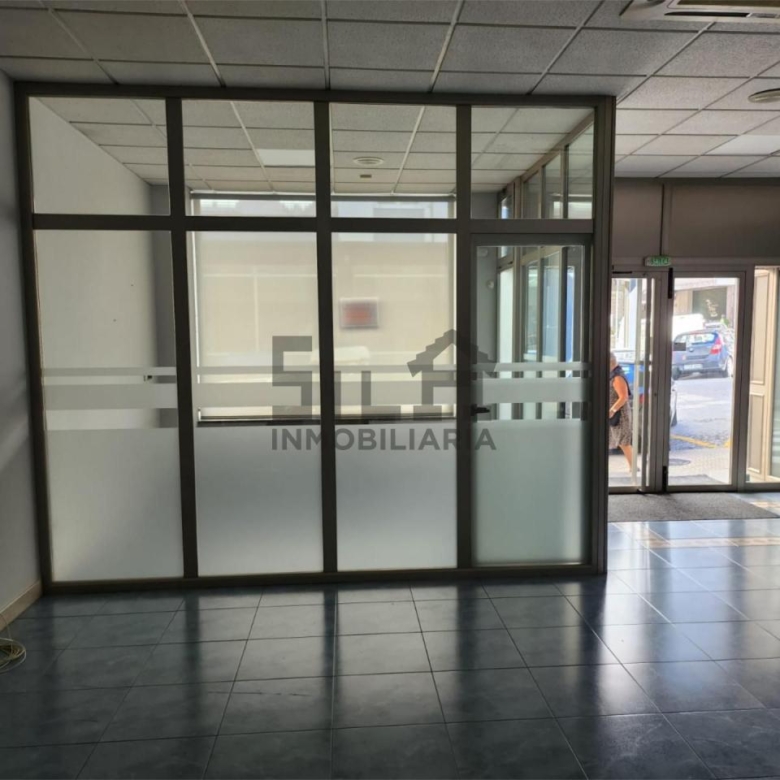 ALQUILER LOCAL COMERCIAL ZONA PUENTE