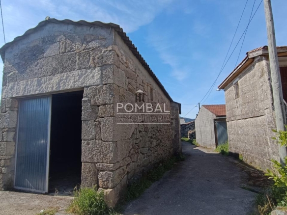 Palleira diáfana en Porqueira