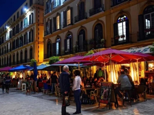 OPORTUNIDAD PISO LIC TURISTICA CENTRO MALAGA