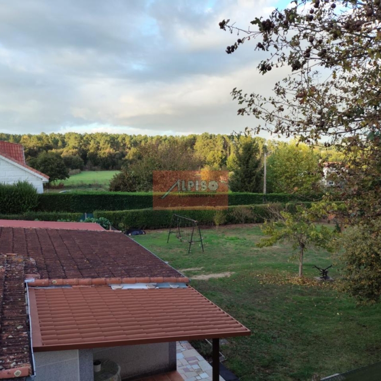 Chalet en Ourense